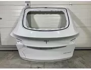 Крышка багажника белая с дефектом Tesla Model Y 1493410-E0-A