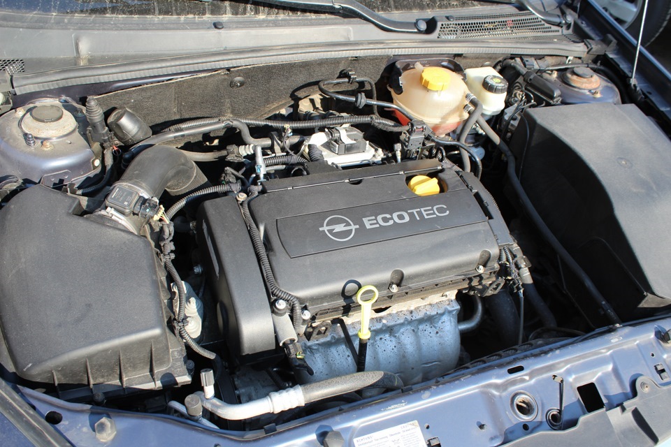 Двигатель Opel Vectra A 1.6 моноинжектор